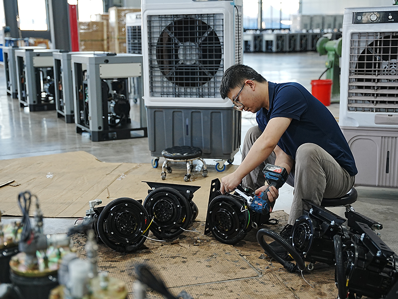 চীন থেকে আসছে, বিশ্বের বিপণন